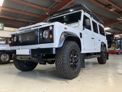 Land Rover Defender Land Rover Defender