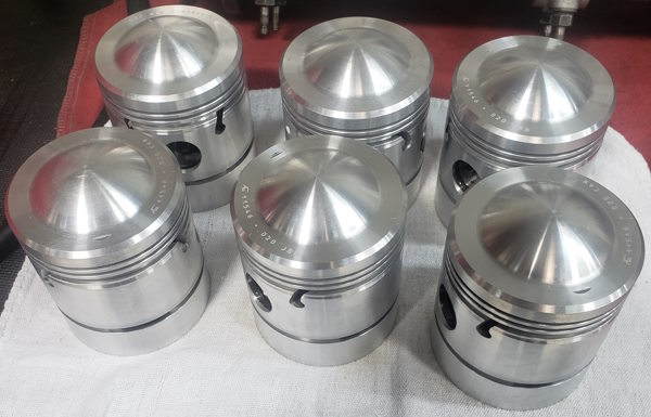 xk-120-pistons
